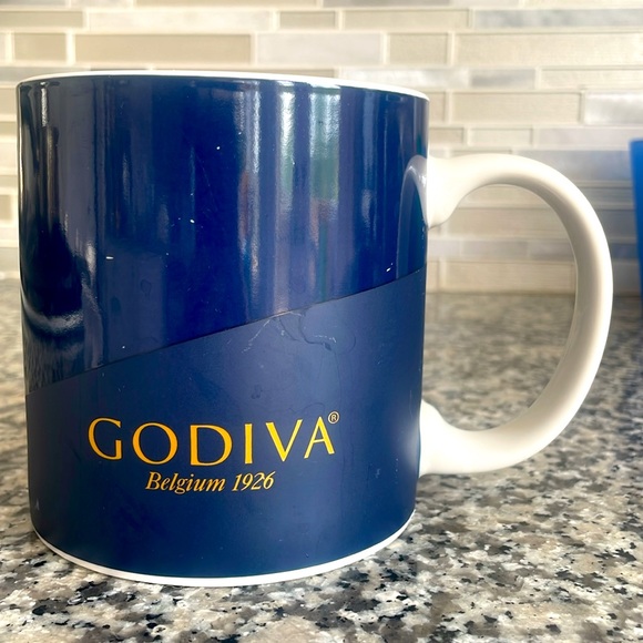 GODIVA Belgium 1926 Giant Mug - Picture 2 of 6